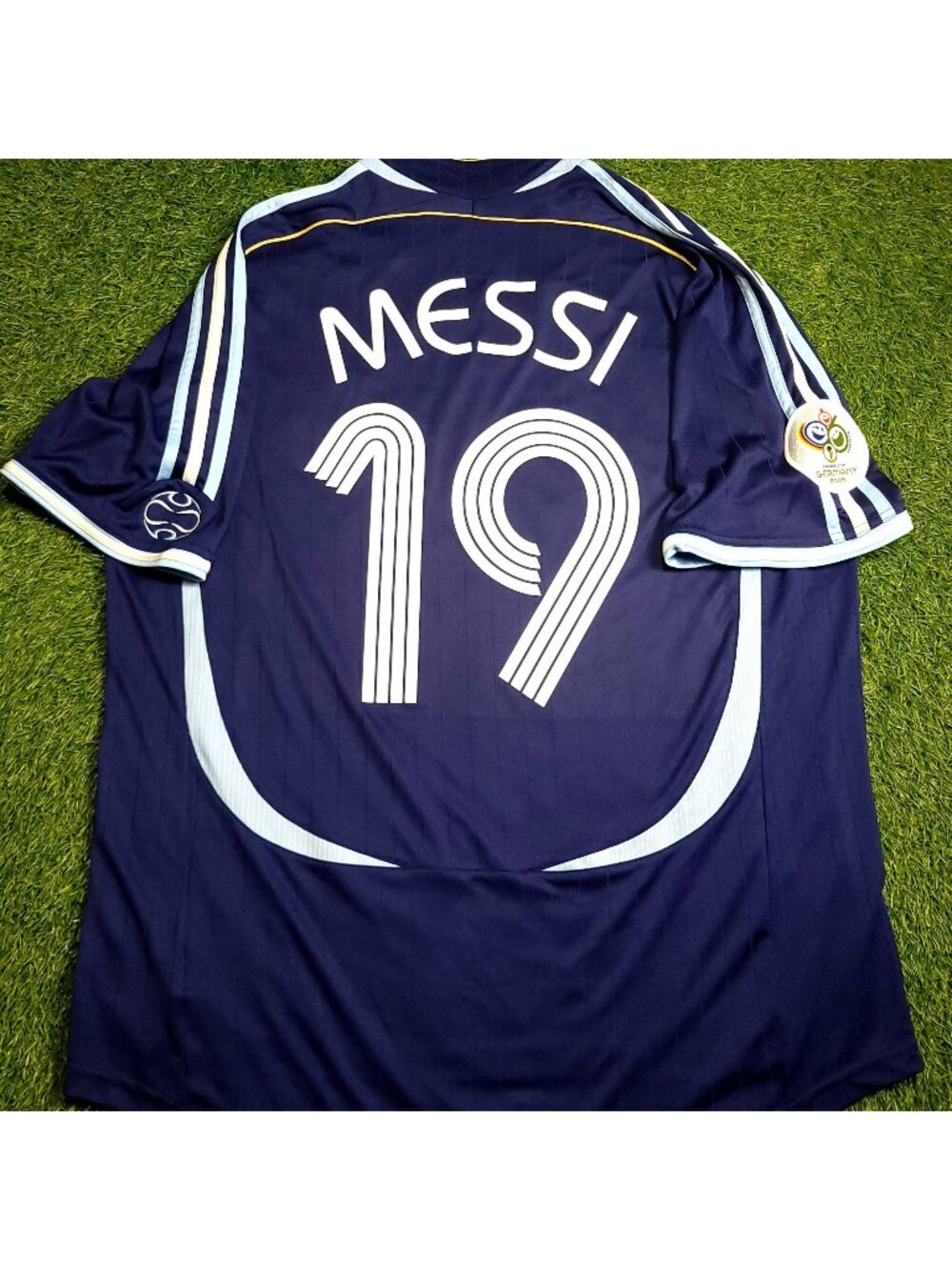 Messi Argentina 2006 WORLD CUP Away Soccer Jersey XL SKU# 069519